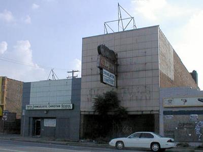 Van Dyke Theatre - Photo From Detroityes